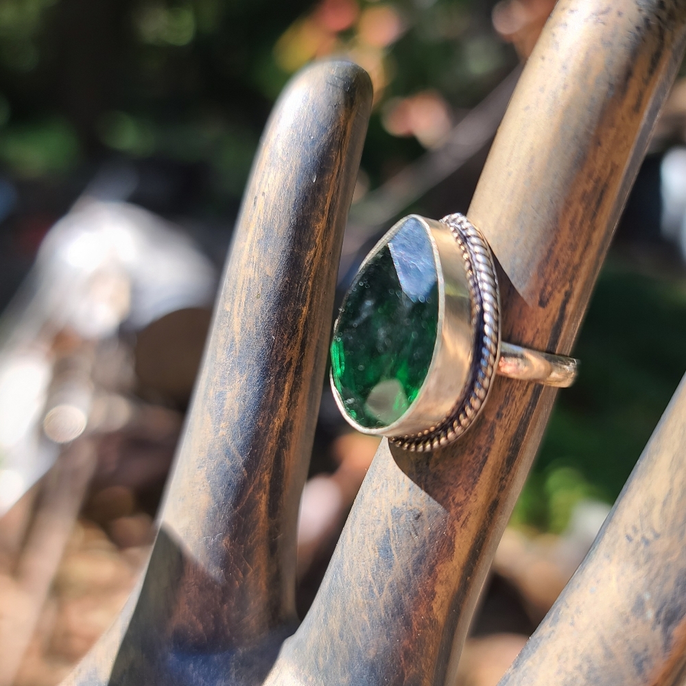 Tourmaline large green pear cut sterling ring sz6 - Picture 7 of 7